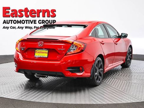 Used 2019 Honda Civic Sport image 5