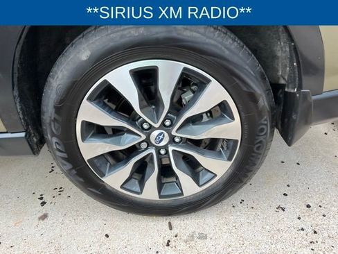 Used 2025 Subaru Outback Limited XT image 4