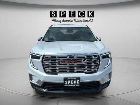 New 2026 GMC Acadia Denali w/ Super Cruise Package AWD/4WD image 8