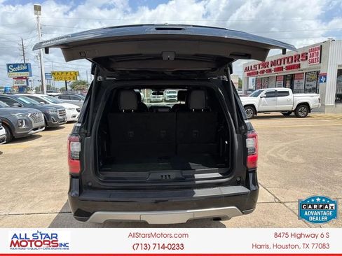 Used 2019 Ford Expedition Limited w/ Equipment Group 301A AWD/4WD image 11