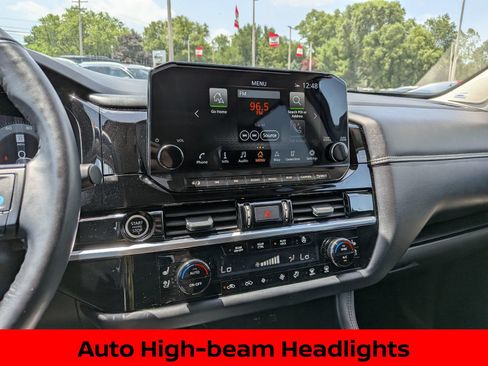 Certified 2024 Nissan Pathfinder Platinum AWD/4WD image 22