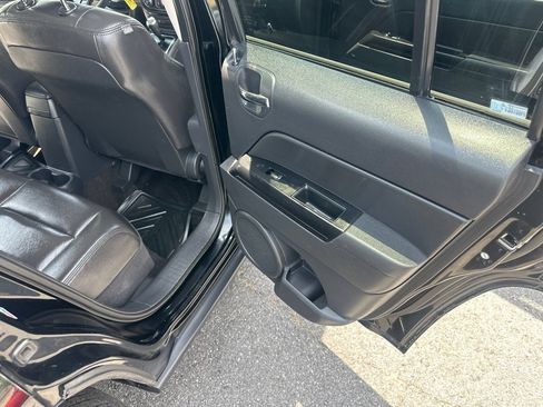 Used 2014 Jeep Patriot Sport w/ Power Value Group image 26