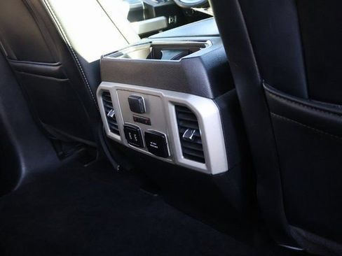 Used 2018 Ford F150 Lariat w/ Equipment Group 502A Luxury image 17