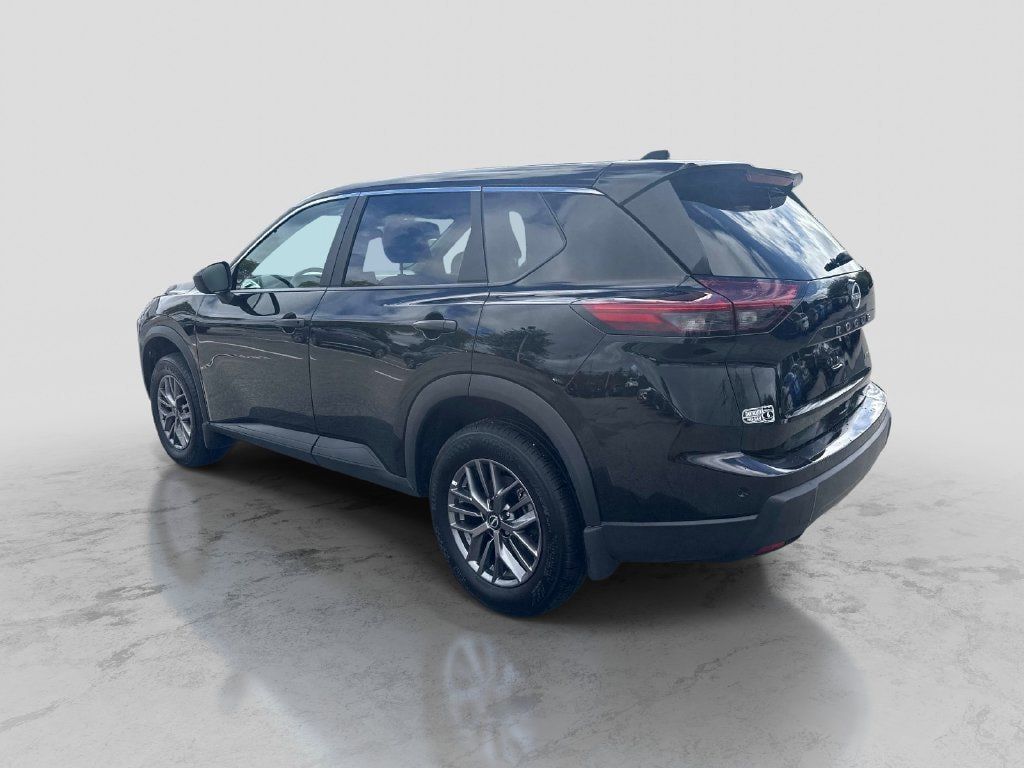 Certified 2026 Nissan Rogue S AWD/4WD image 3
