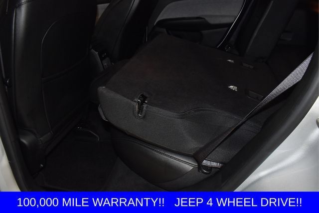 Used 2024 Jeep Compass Latitude AWD/4WD image 10