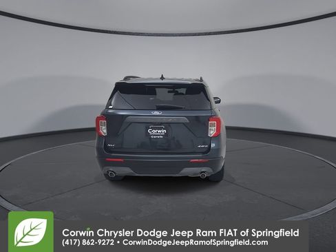Used 2022 Ford Explorer XLT w/ Equipment Group 202A image 13