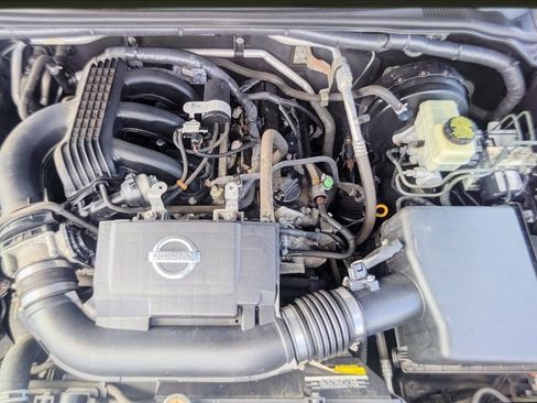 Used 2015 Nissan Xterra PRO-4X AWD/4WD image 30
