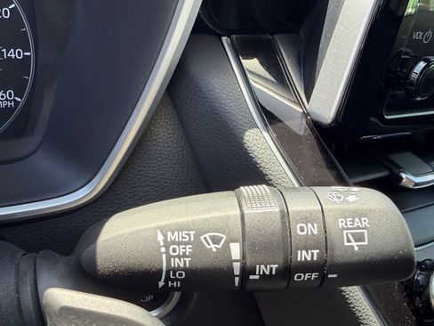 Used 2023 Toyota Corolla SE w/ Carpet Mat Package (TMS) FWD image 24