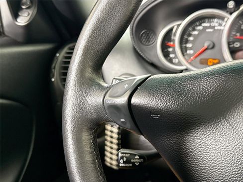 Used 2002 Porsche 911 Targa image 26