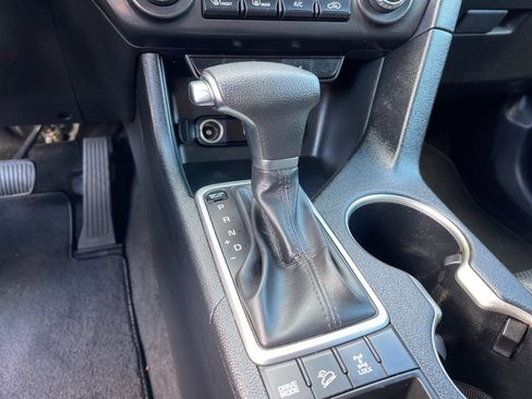 Certified 2021 Kia Sportage S image 14