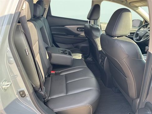 Used 2024 Nissan Murano SV w/ SV Midnight Edition Package image 10