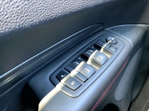 Used 2024 Dodge Durango GT AWD/4WD image 36
