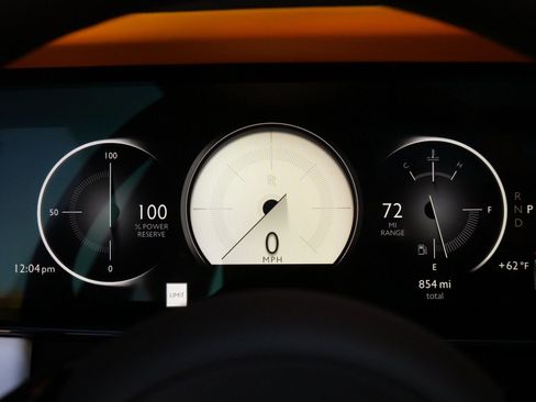 New 2026 Rolls-Royce Cullinan AWD/4WD image 16