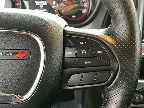 Used 2021 Dodge Challenger SXT w/ Plus Package image 10