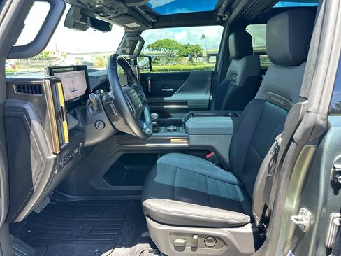 Used 2024 GMC Hummer EV 3X w/ LPO, Illumination Package AWD/4WD image 13