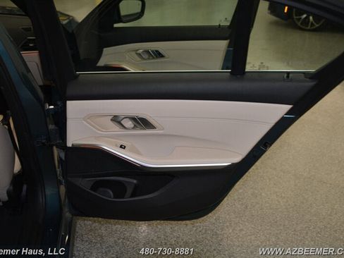 Used 2021 BMW 330e w/ Convenience Package image 41