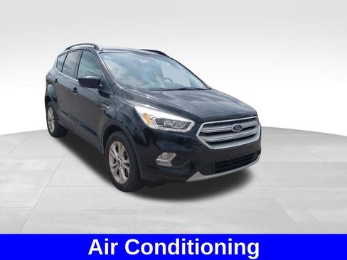 Used 2018 Ford Escape SEL AWD/4WD image 7