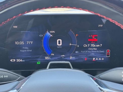 Used 2024 Chevrolet Equinox EV RS image 16