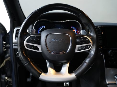 Used 2019 Jeep Grand Cherokee SRT w/ Trailer Tow Group IV AWD/4WD image 39