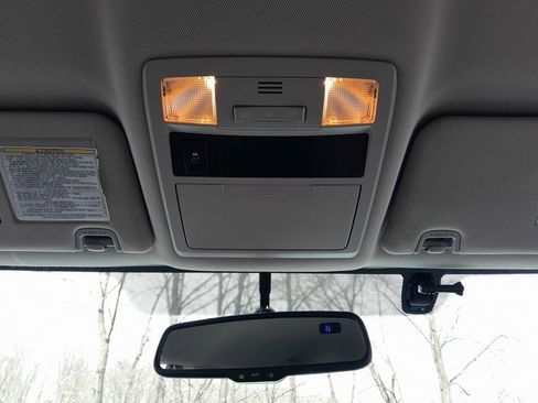 Used 2016 Toyota Tacoma SR5 w/ SR5 Appearance Package (SN) image 42