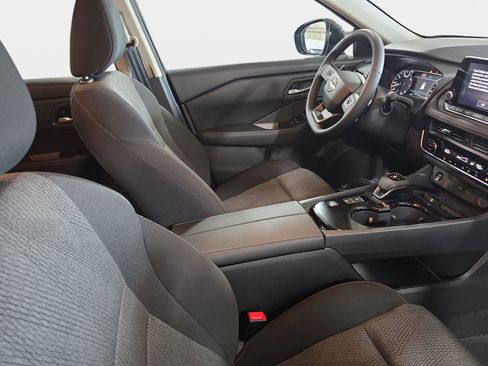 New 2026 Nissan Rogue SV w/ Cold Weather Package FWD image 10