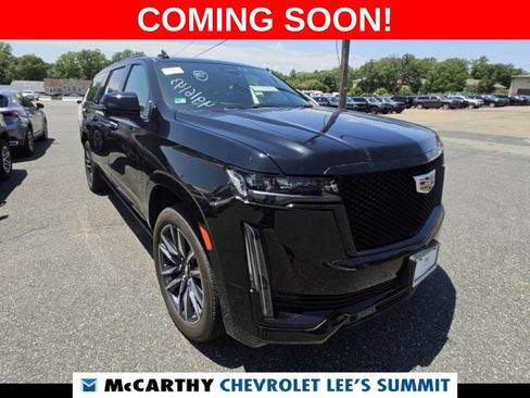 Used 2023 Cadillac Escalade ESV Sport w/ Touring Package AWD/4WD image 2