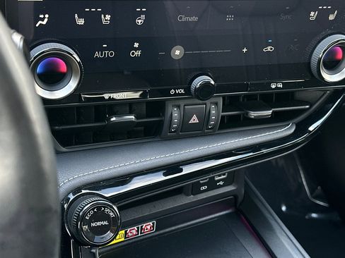 Used 2025 Lexus NX 350h AWD w/ Accessory Package (2T) image 19