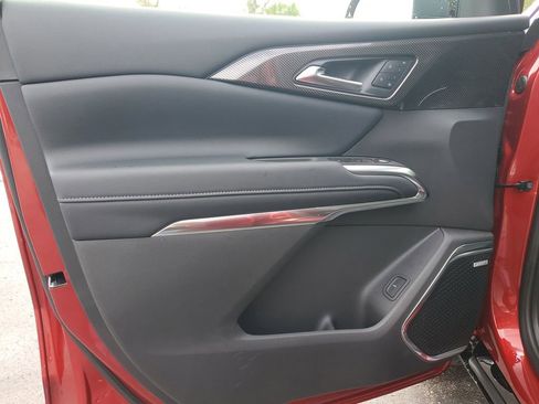 New 2026 Chevrolet Traverse High Country w/ LPO, Floor Liner Package AWD/4WD image 14