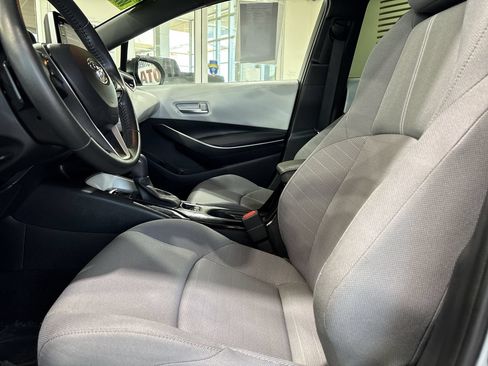 Used 2021 Toyota Corolla SE w/ Carpet Mat Package (TMS) FWD image 11
