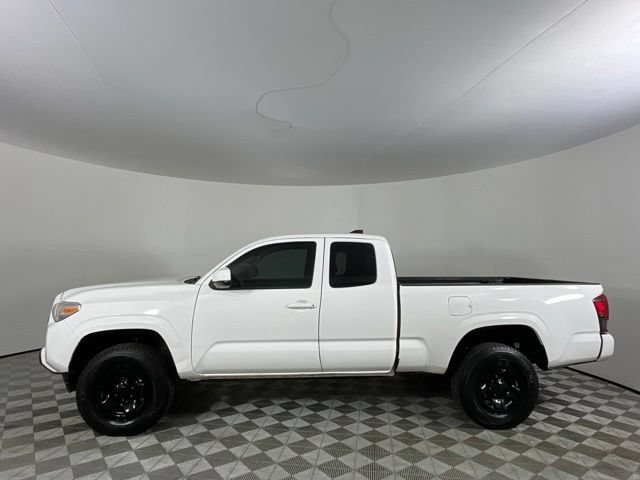 Used 2021 Toyota Tacoma SR RWD image 7