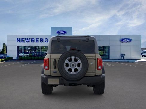 New 2025 Ford Bronco Big Bend image 7