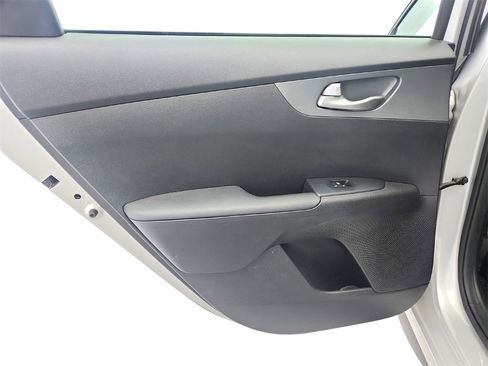 Used 2021 Kia Forte LXS image 20