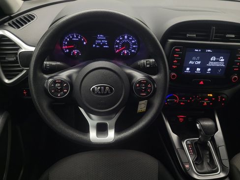 Used 2020 Kia Soul LX image 22