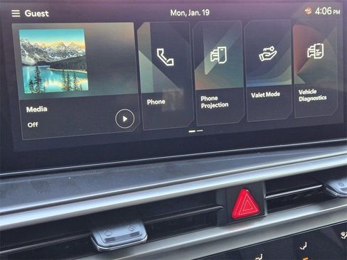 New 2026 Kia Sorento LX image 12