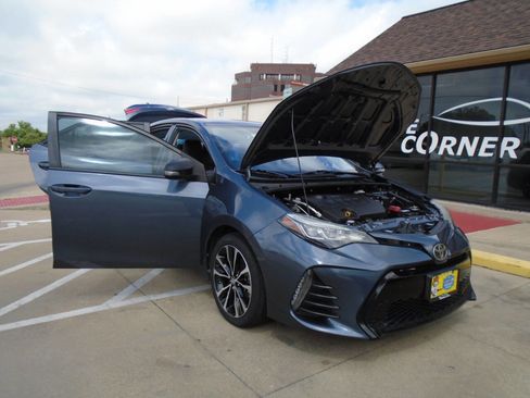 Used 2019 Toyota Corolla SE FWD image 20