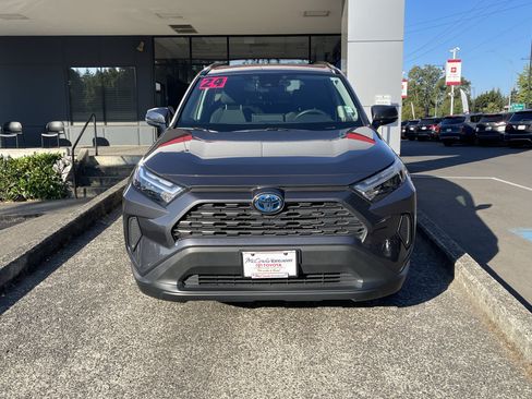 Certified 2024 Toyota RAV4 LE AWD/4WD image 2