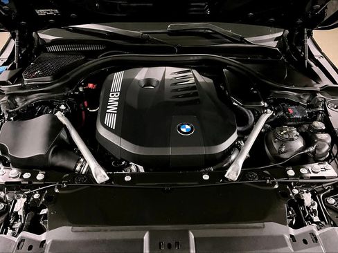 Used 2024 BMW 540i xDrive w/ Premium Package AWD/4WD image 29