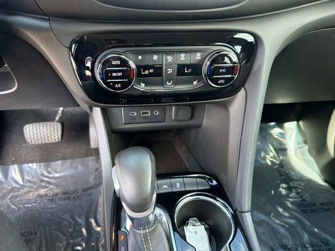 Used 2023 Buick Encore GX Select w/ Sport Touring Package FWD image 24