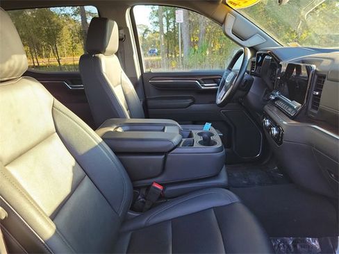 Used 2024 GMC Sierra 1500 SLT image 34