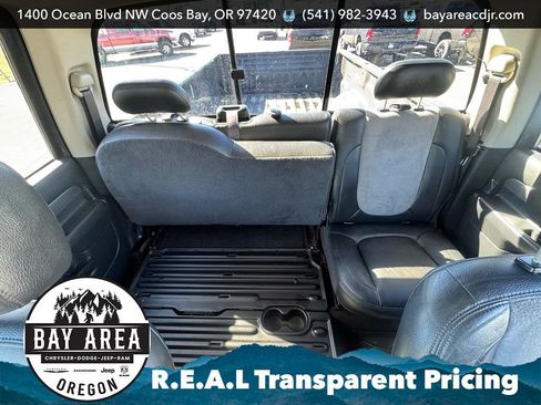 Used 2004 Dodge Ram 3500 Truck SLT w/ Trailer Tow Group image 17