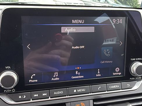 Certified 2024 Nissan Altima 2.5 SR FWD image 13