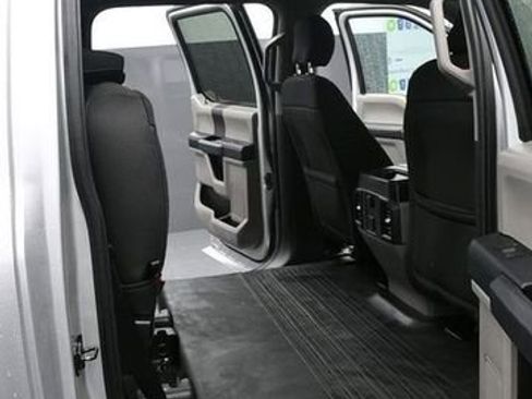 Used 2019 Ford F150 XL w/ Equipment Group 101A Mid AWD/4WD image 14