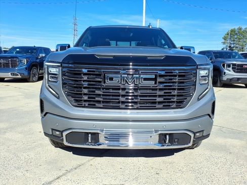 New 2026 GMC Sierra 1500 Denali Ultimate AWD/4WD image 2
