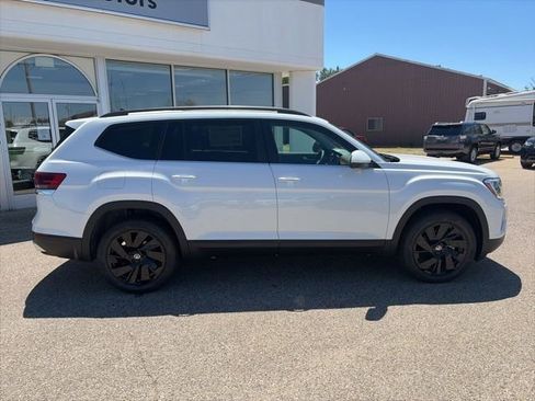 New 2026 Volkswagen Atlas SE AWD/4WD image 8