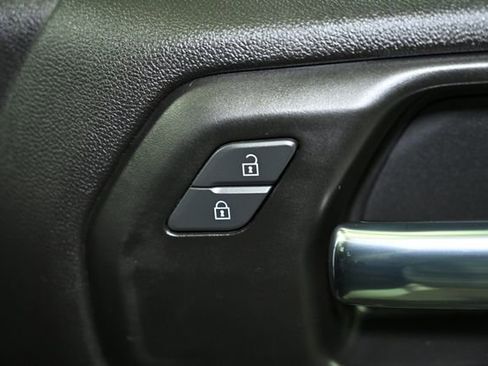 Used 2021 Chevrolet Silverado 1500 Custom image 52