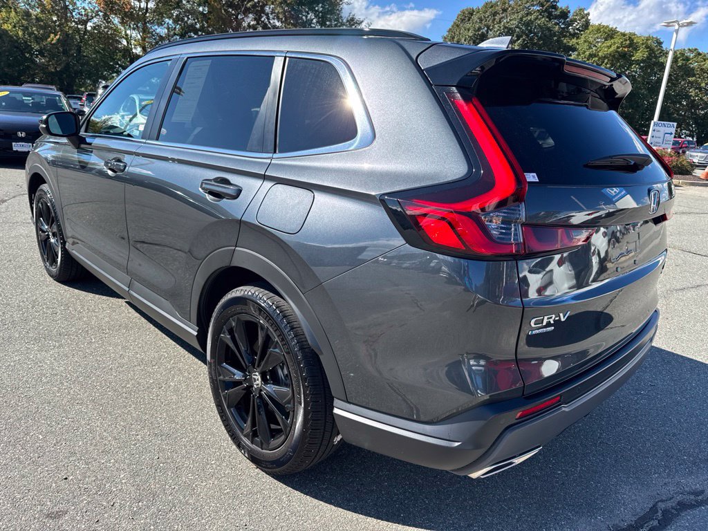 Used 2023 Honda CR-V Sport Touring image 3
