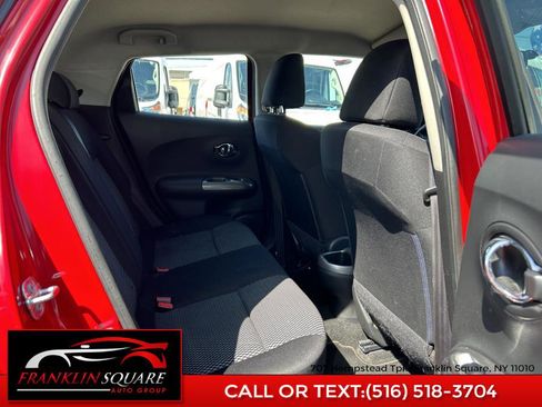 Used 2015 Nissan Juke S image 26