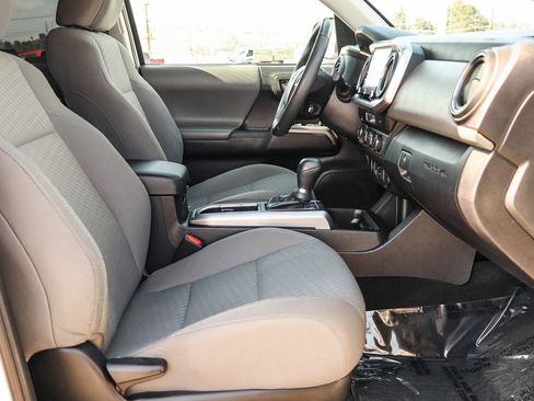 Used 2023 Toyota Tacoma SR5 RWD image 16