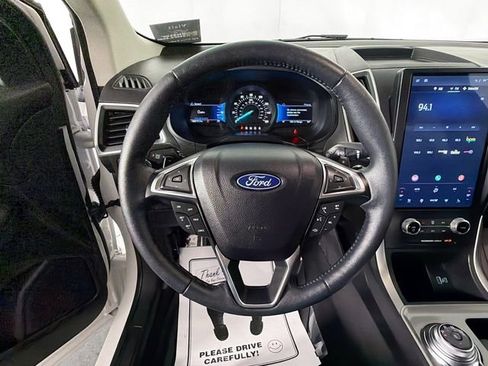Used 2024 Ford Edge SEL w/ Convenience Package AWD/4WD image 11