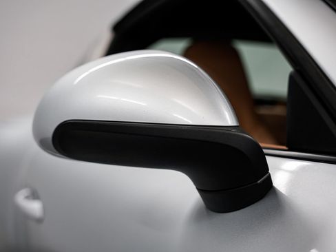 Used 2017 Porsche 911 Targa 4 AWD/4WD image 28